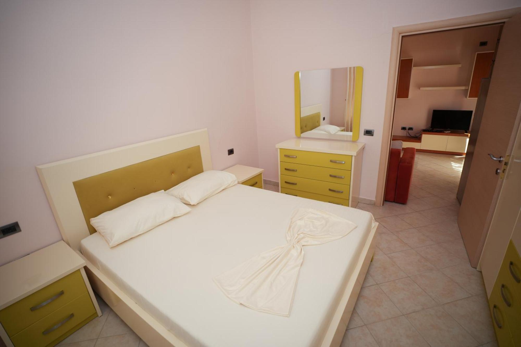 Marika Apart Hotel Голем Экстерьер фото